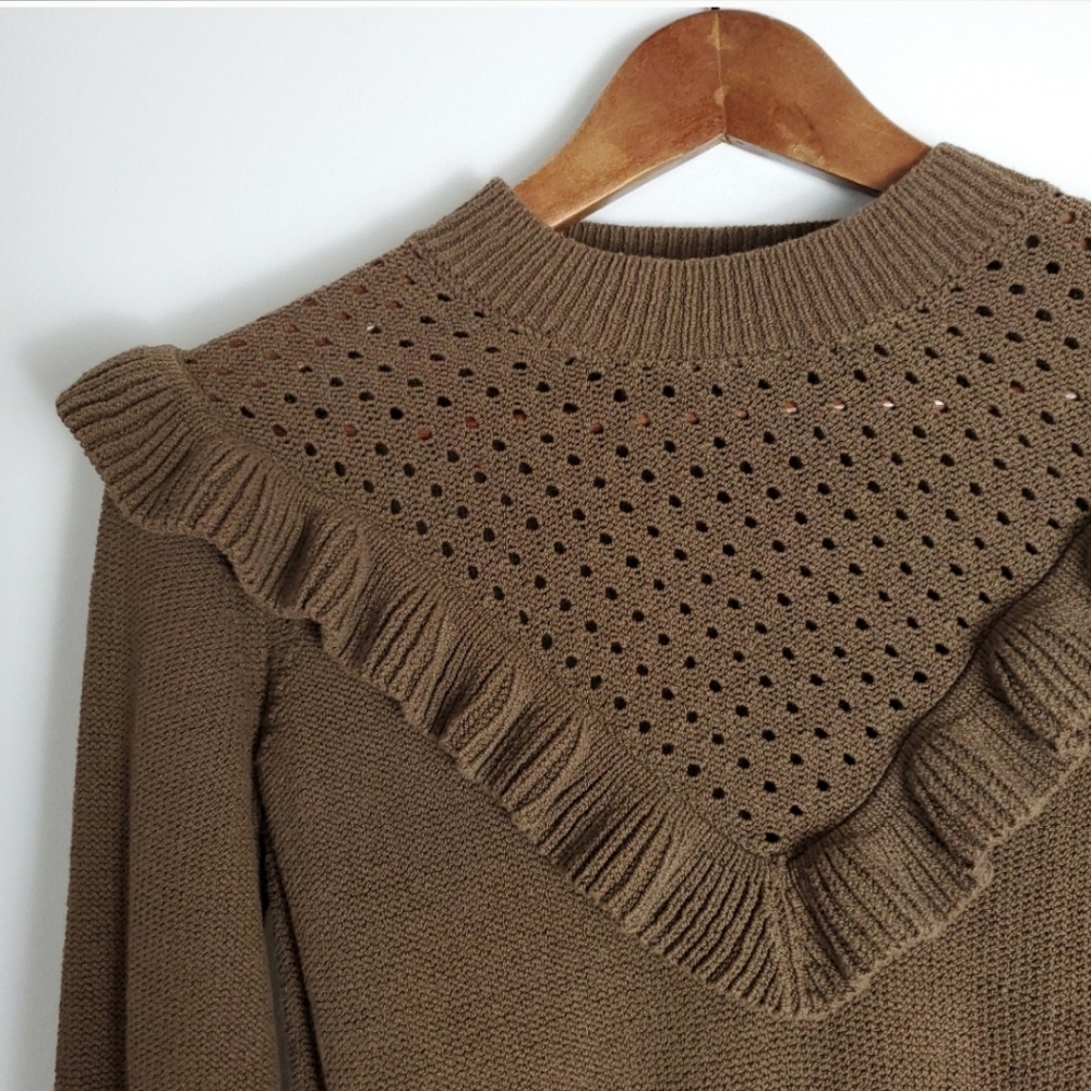 Aritzia Wilfred brown sweater with ruffle